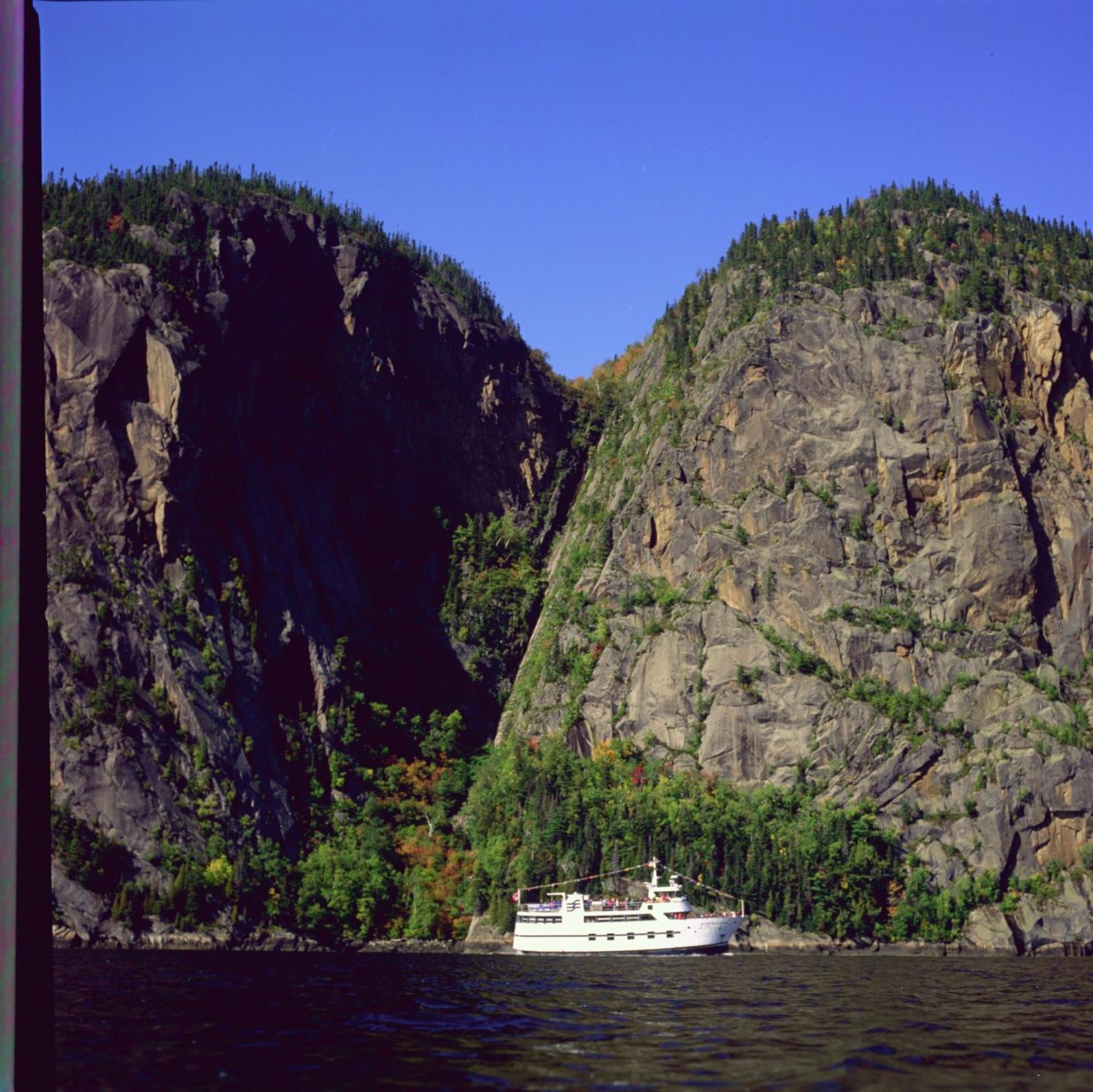 La Saguenéenne - Et Centre De Congrès Hotel